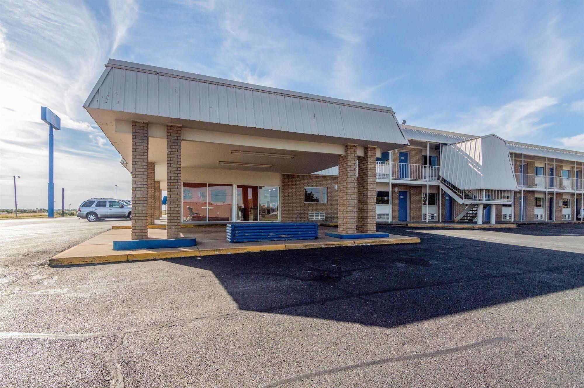 Motel 6-Clinton, Ok Extérieur photo