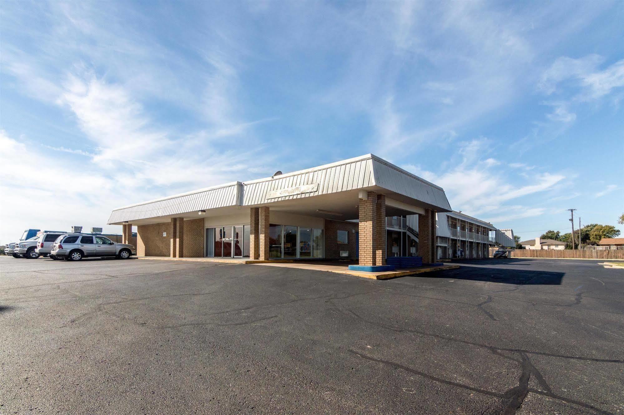 Motel 6-Clinton, Ok Extérieur photo
